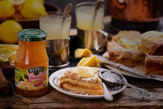 Pie with Lemon and Ginger Confiture